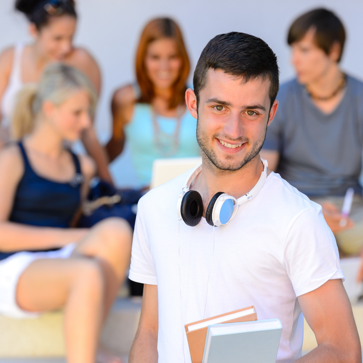 Francesco V. - STUDENTE